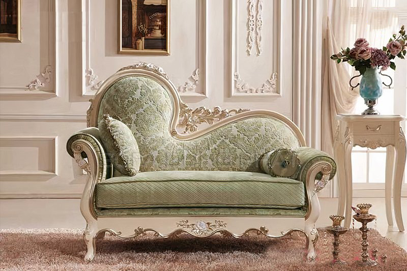 Mẫu ghế sofa thư giãn  cổ điển 12
