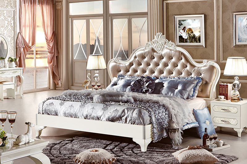 Mọi phòng ngủ đều trở nên đẳng cấp với bộ giường ngủ phong cách tân cổ điển kiểu Pháp
